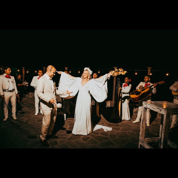 Chosen One Day Hudson - Picture 6 of 13